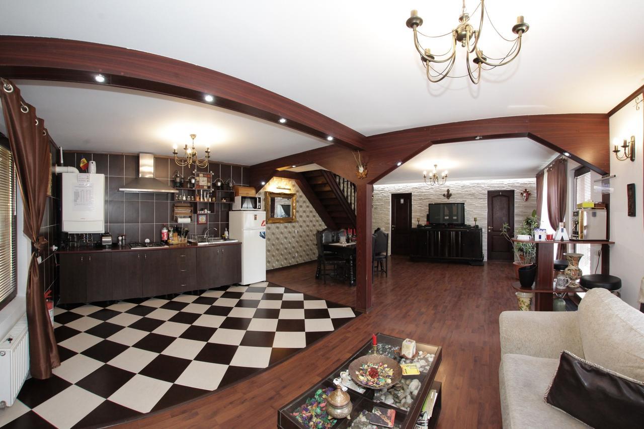 Pension Casa Wenge Sinaia Exterior foto